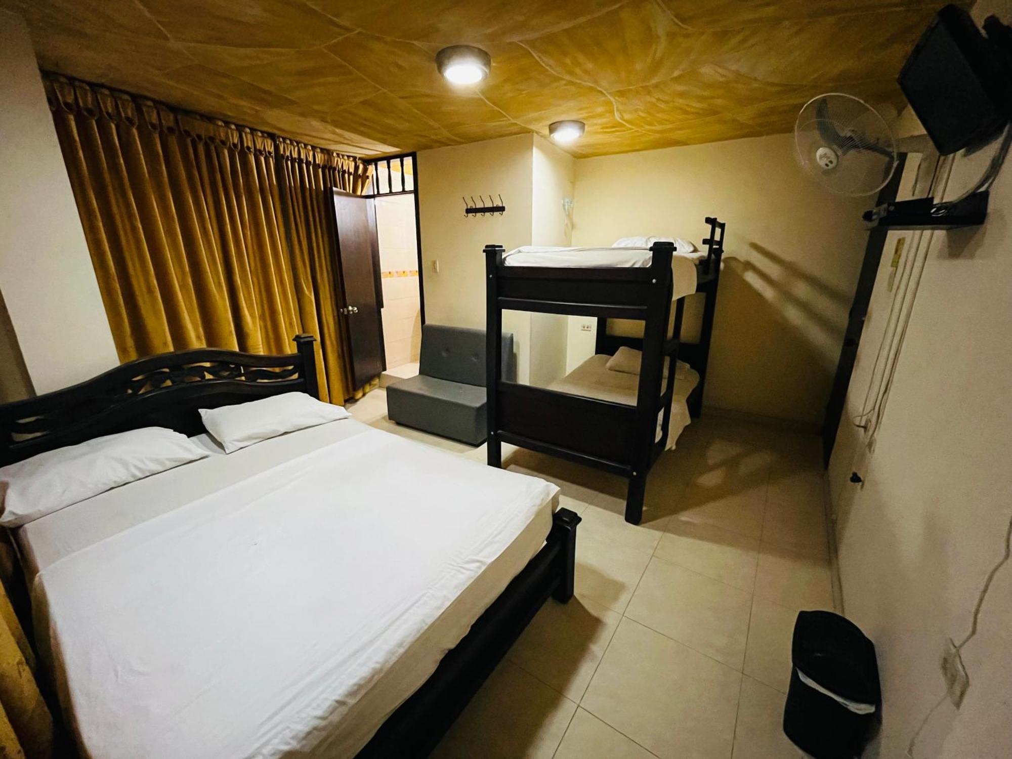 Merkezi Saray Villavieja Exterior foto