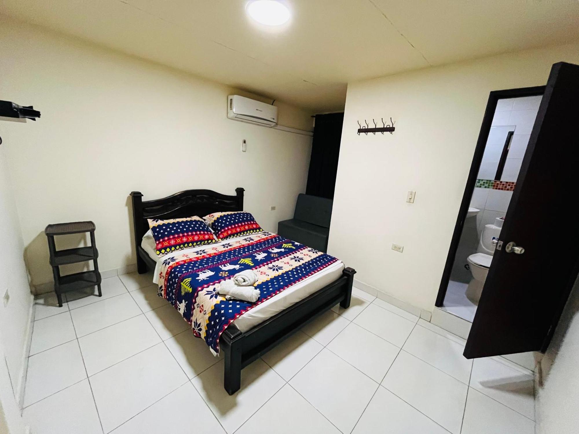 Merkezi Saray Villavieja Exterior foto